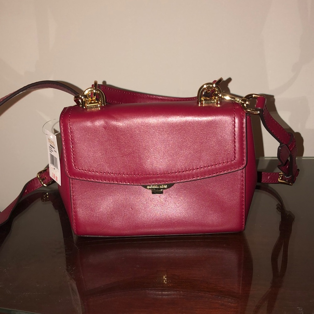 Michael Kors XS crossbody bag maroon